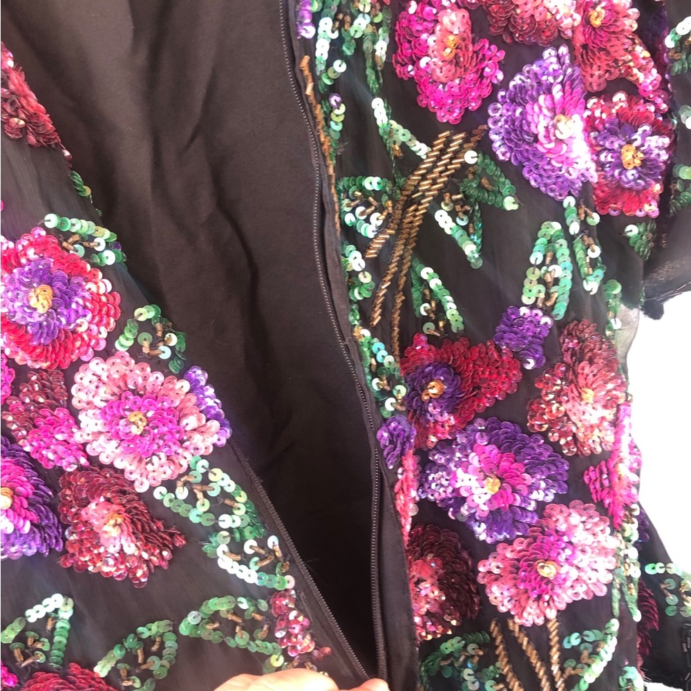 Laurence Kazar Black and Purple Floral Sequin Blouse - Picture 4 of 6